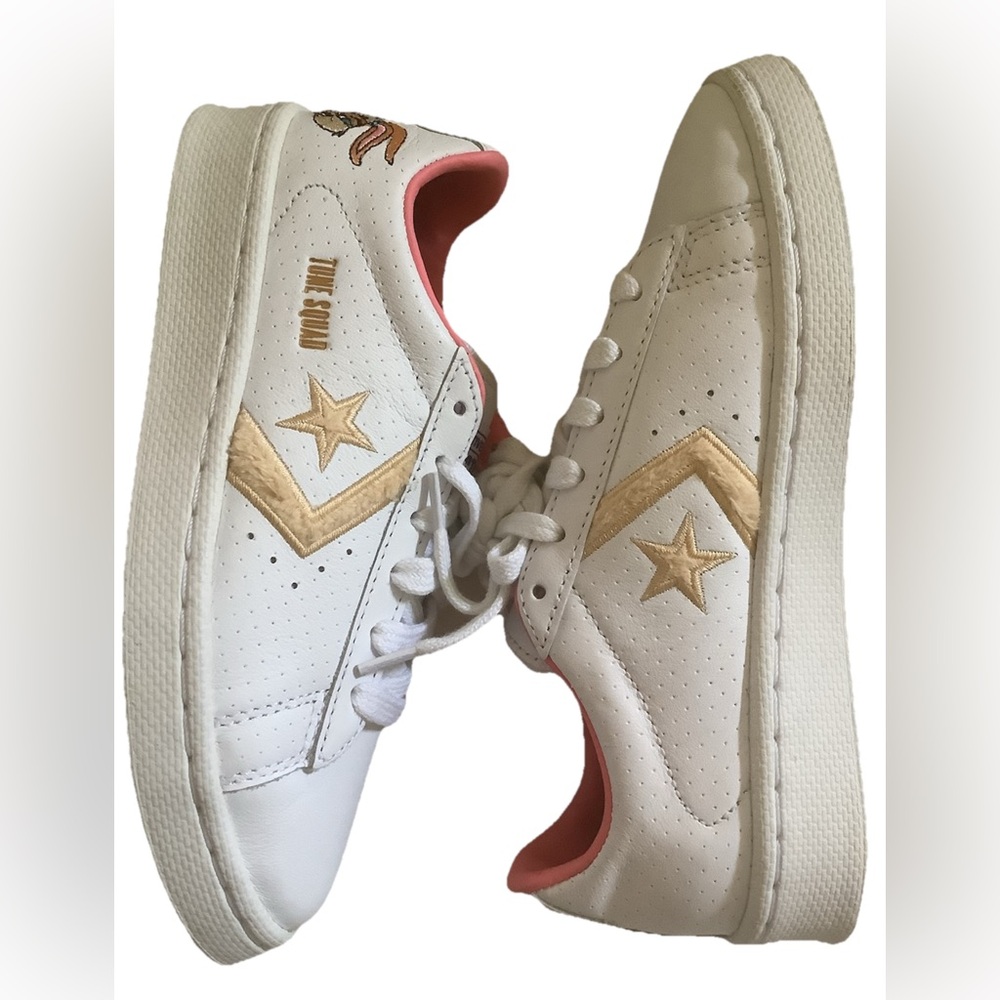 Size 4.5 - Converse Space Jam x Pro Leather Lola 172481C